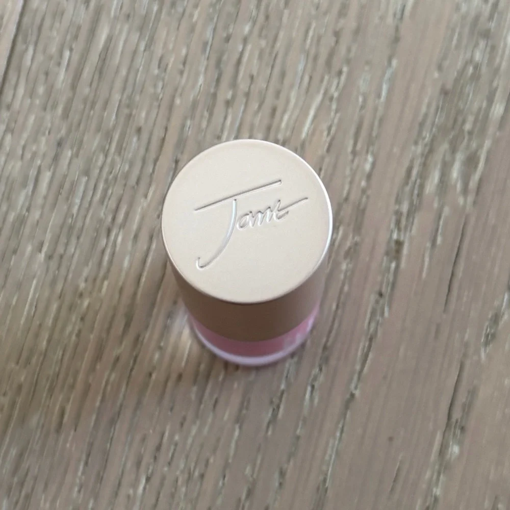 Jane Iredale ColorLuxe Liquid Blush in Heart Breaker